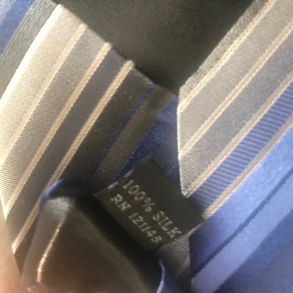 💼 Kenneth Cole Reaction Tie - Picture 3 of 3